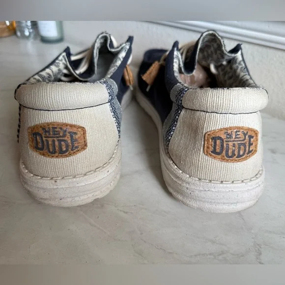 Hey Dude Men's Wally Break Stitch Slip Ons - Picture 7 of 10